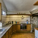 فيلة Mas Cases