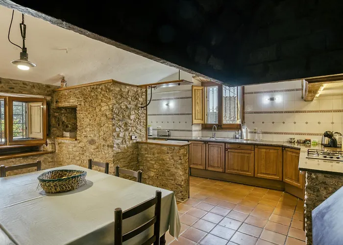 Villa Mas Cases Girona