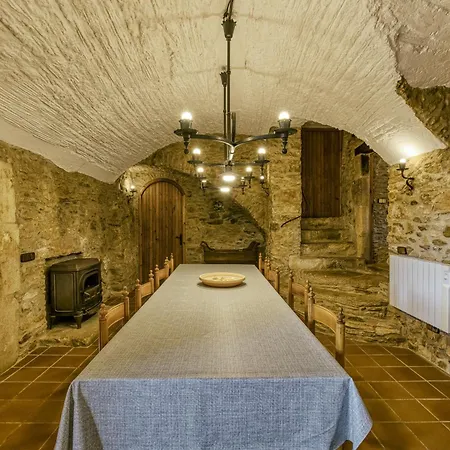 Mas Cases Girona