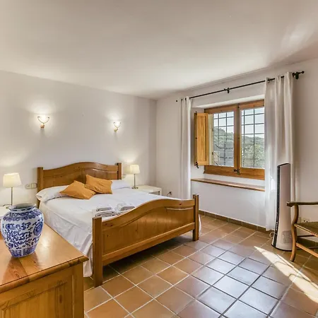 Mas Cases Villa Girona